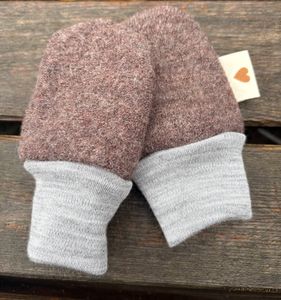 Hovedbilde Votter 100% ull BABY str 6-12 mnd Farge Brun