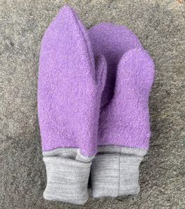 Hovedbilde Votter 100% ull 4-9 &aring;r Farge  Lavendel 💜 